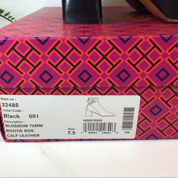 TORY BURCH BLOSSOM CALF LEATHER ANKLE BOOTIES BLK SZ 7.5 - Picture 9 of 16